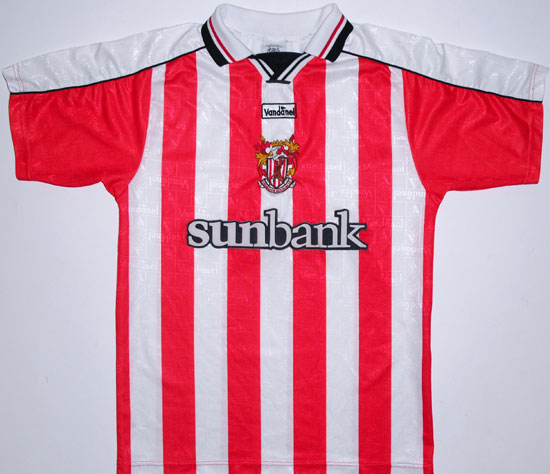 maillot de foot stevenage fc domicile 2000-2002 pas cher