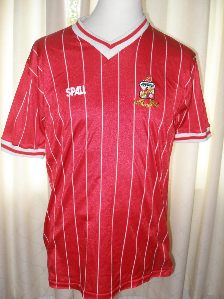 maillot de foot swindon town fc domicile 1986-1987 rétro