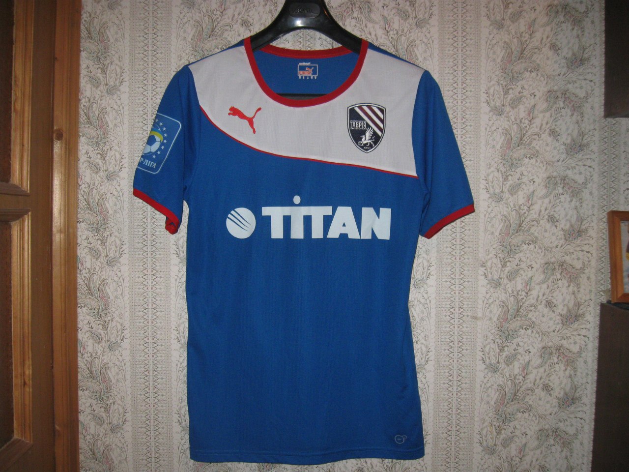 maillot de foot tavria simferopol domicile 2013-2014 rétro