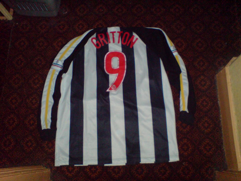 maillot de foot torquay united particulier 2003-2004 rétro maillot de foot torquay united particulier 2003-2004 rétro