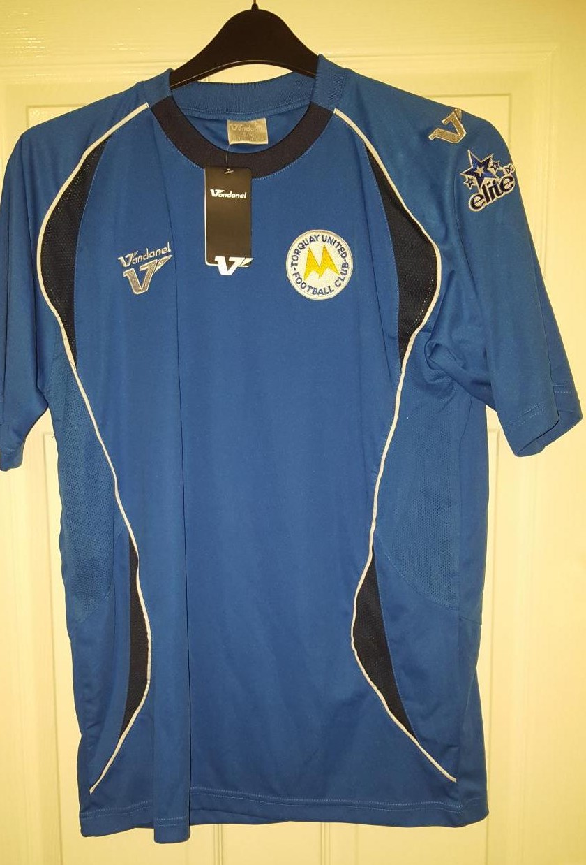 maillot de foot torquay united réplique 2009-2012 rétro