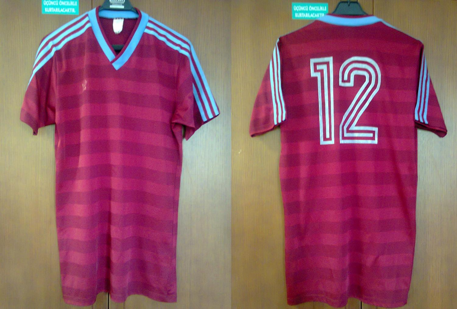 maillot de foot trabzonspor domicile 1985-1988 rétro