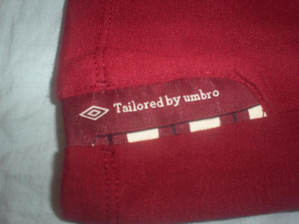 maillot de foot universitario exterieur 2011 pas cher maillot de foot universitario exterieur 2011 pas cher