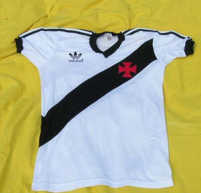 maillot de foot vasco da gama domicile 1981-1982 pas cher