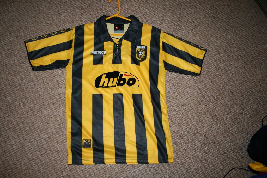 maillot de foot vitesse arnhem domicile 2002-2003 rétro