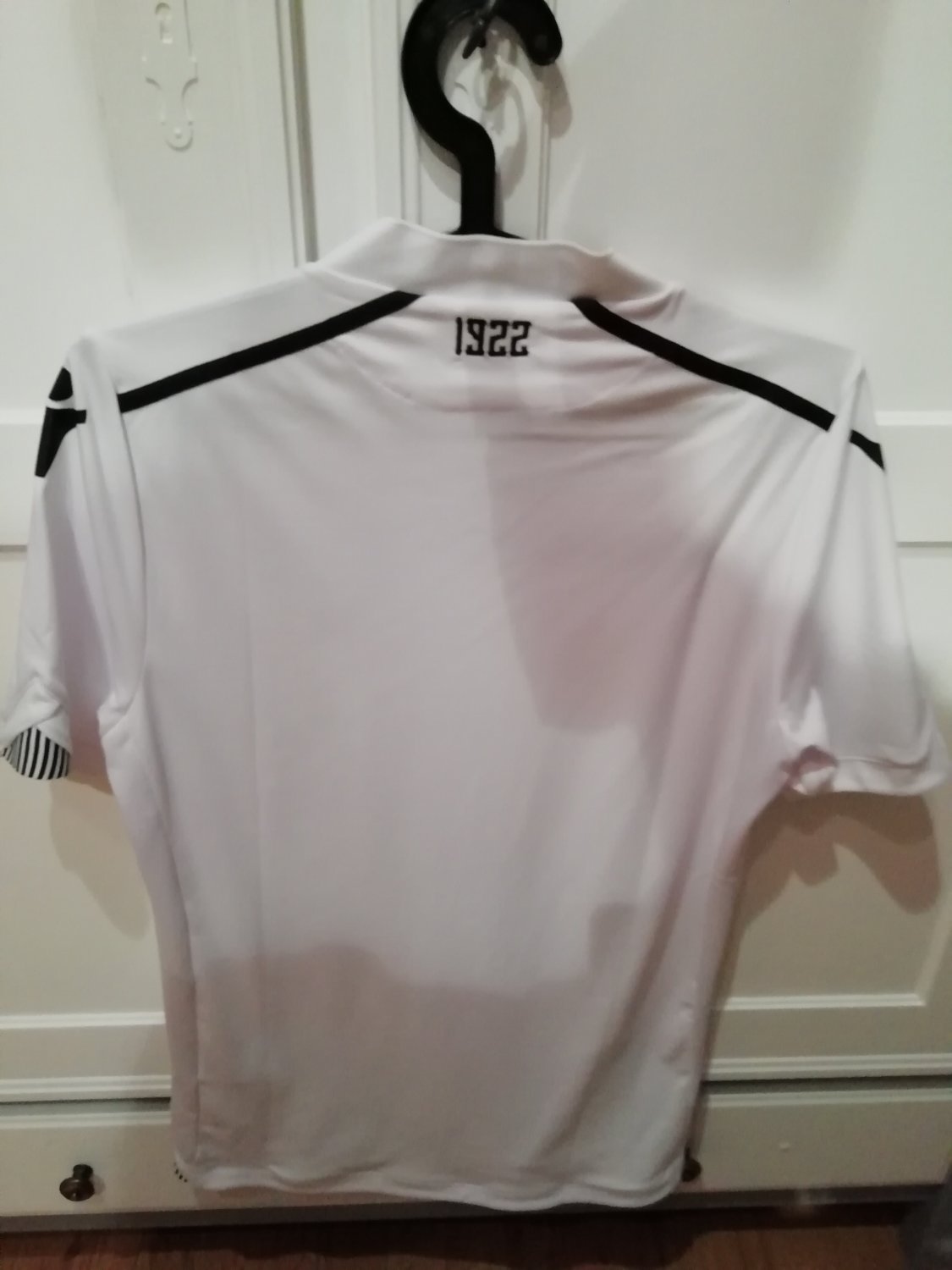 maillot de foot vitória guimarães domicile 2017-2018 pas cher maillot de foot vitória guimarães domicile 2017-2018 pas cher