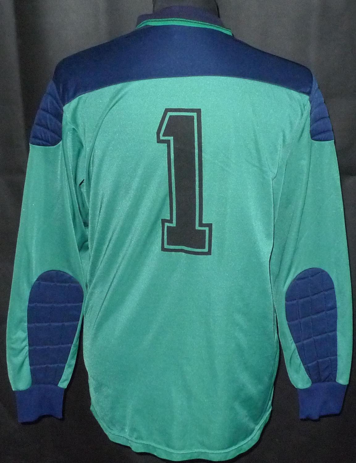 maillot de foot west brom gardien 1986-1987 pas cher maillot de foot west brom gardien 1986-1987 pas cher