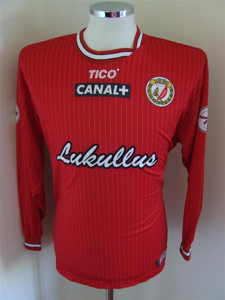 maillot de foot widzew Łódź domicile 2003-2004 rétro