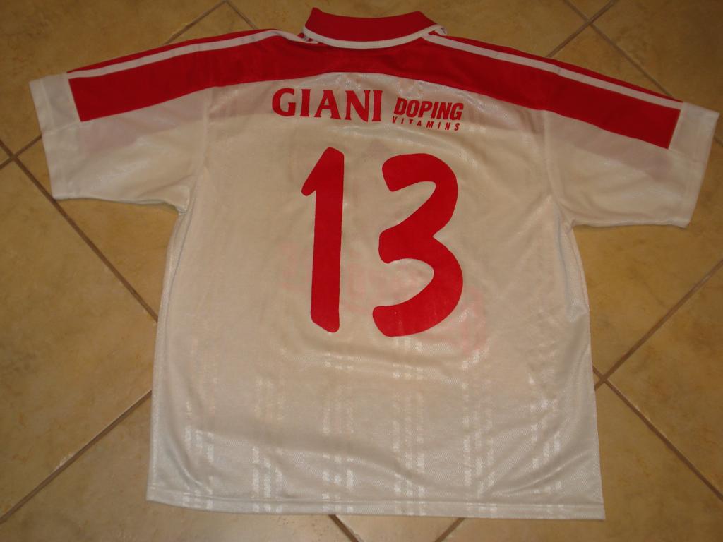 maillot de foot widzew Łódź exterieur 2001-2002 pas cher maillot de foot widzew Łódź exterieur 2001-2002 pas cher