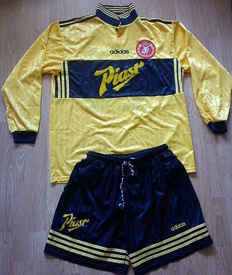 maillot de foot widzew Łódź third 1998 rétro