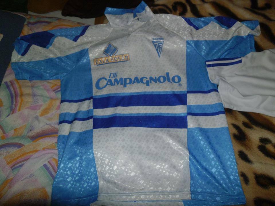 maillot de foot zalaegerszeg te domicile 1995-1996 rétro