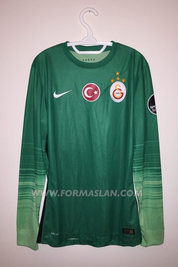 maillot de galatasaray gardien 2015-2016 pas cher