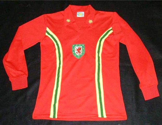 maillot de galles domicile 1976-1979 rétro