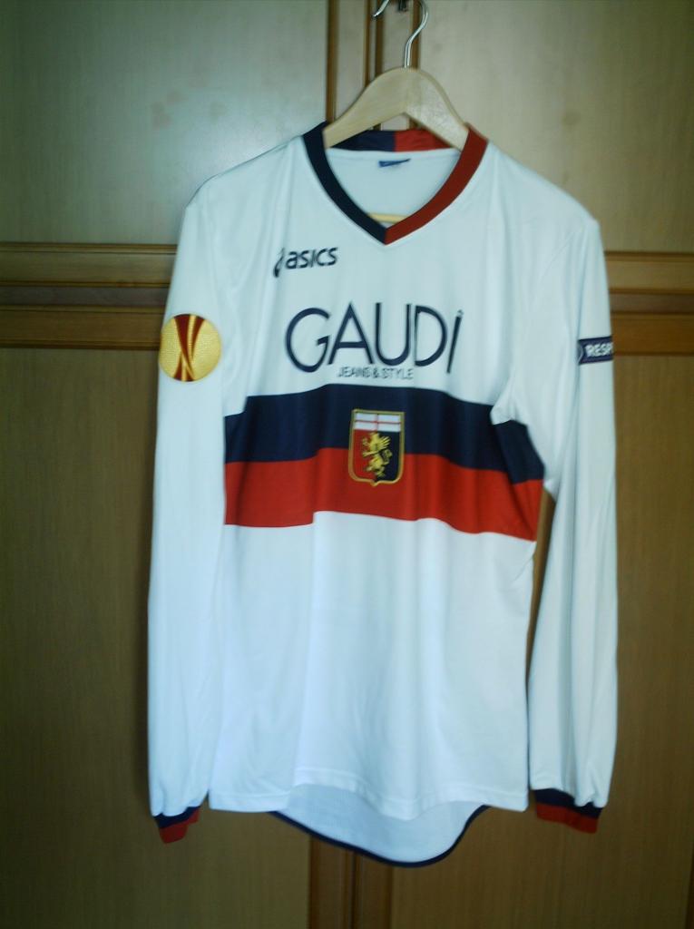 maillot de genoa cfc particulier 2009-2010 pas cher