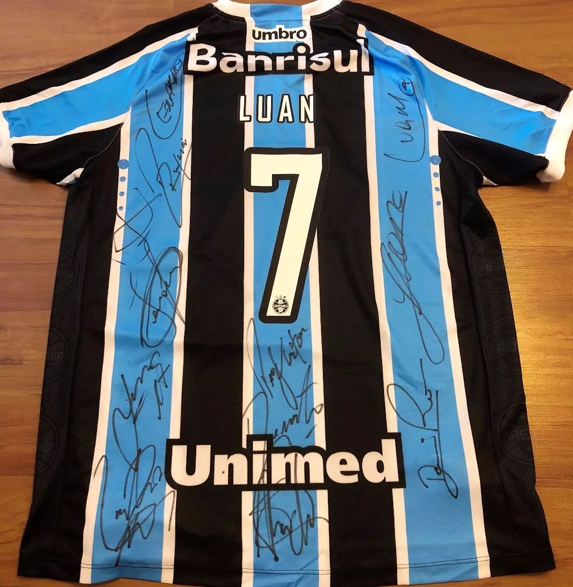 maillot de grêmio domicile 2016-2017 rétro maillot de grêmio domicile 2016-2017 rétro