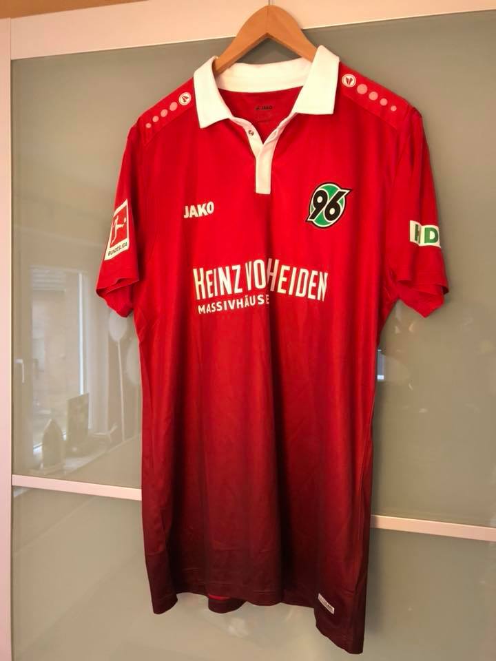 maillot de hannover 96 domicile 2017-2018 pas cher