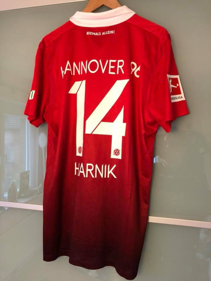 maillot de hannover 96 domicile 2017-2018 pas cher maillot de hannover 96 domicile 2017-2018 pas cher