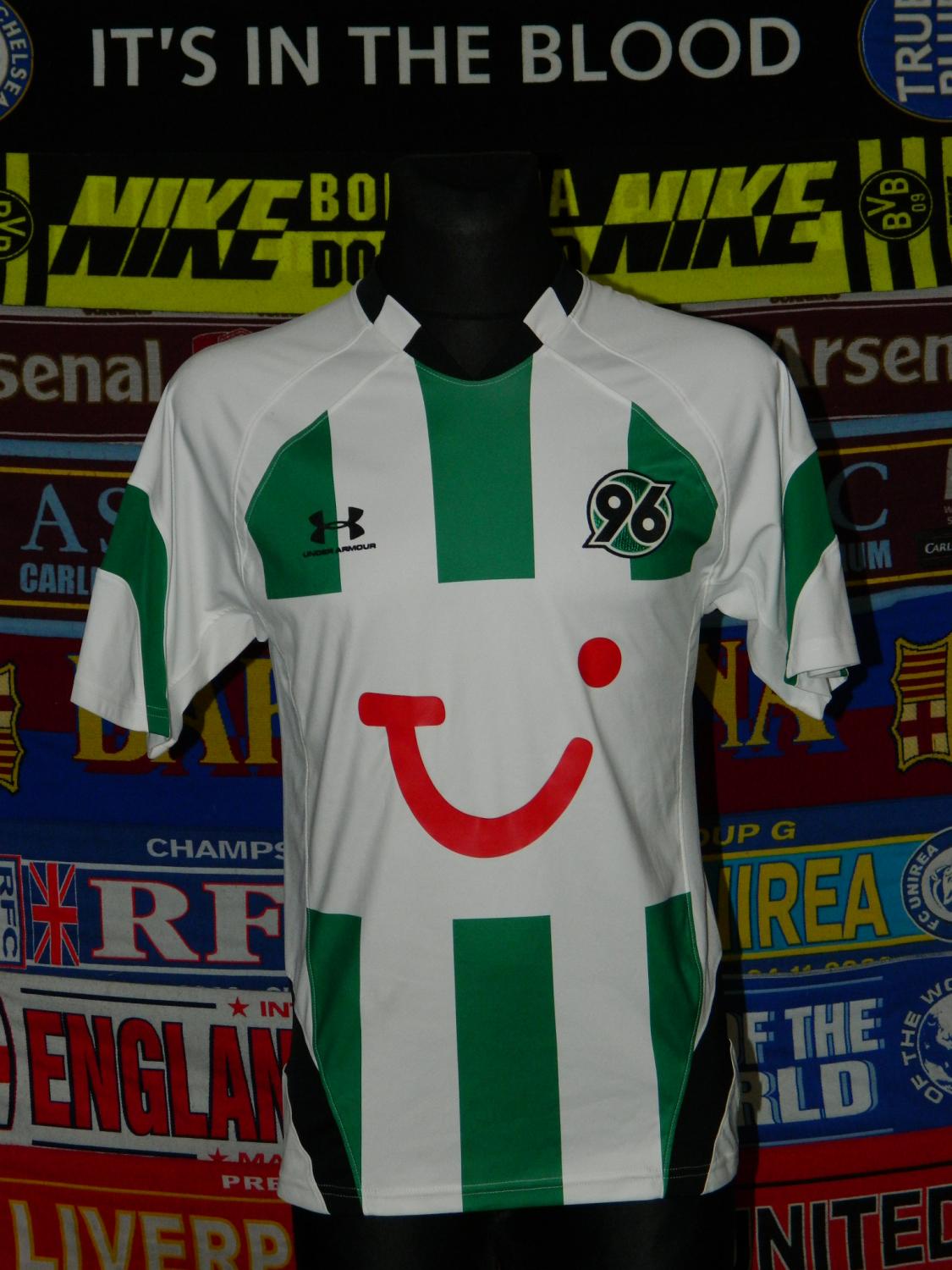 maillot de hannover 96 exterieur 2010-2011 rétro