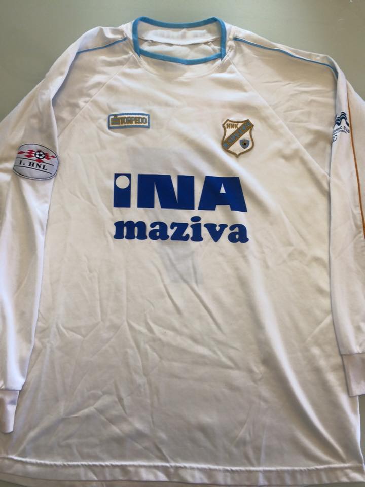 maillot de hnk rijeka domicile 2002-2003 rétro