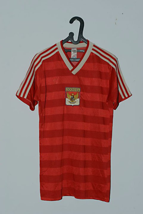 maillot de indonésie domicile 1988-1989 pas cher