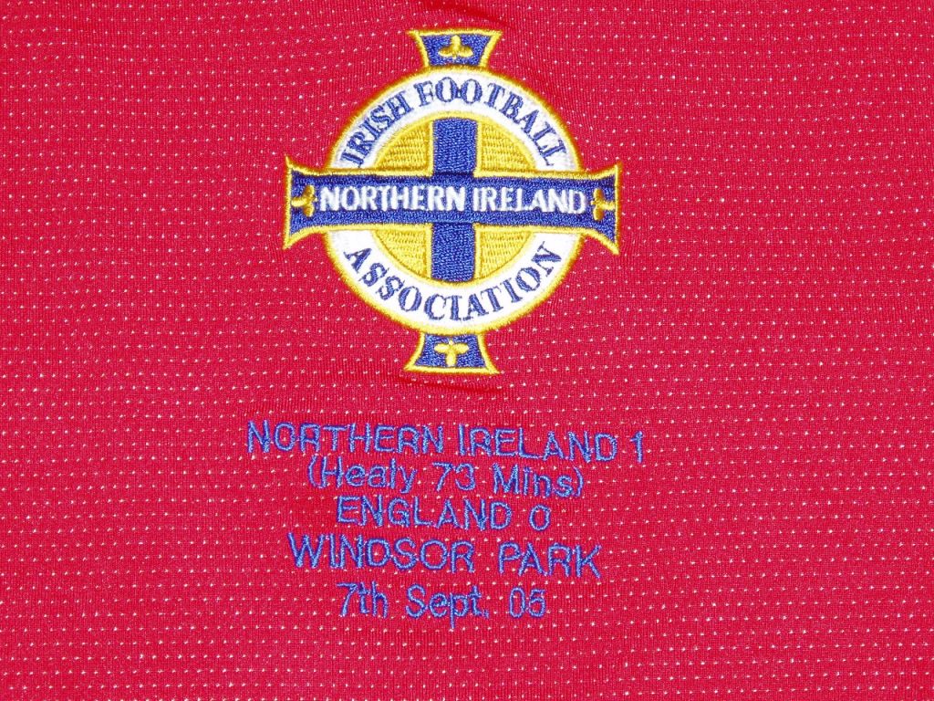 maillot de irlande du nord gardien 2004-2005 pas cher