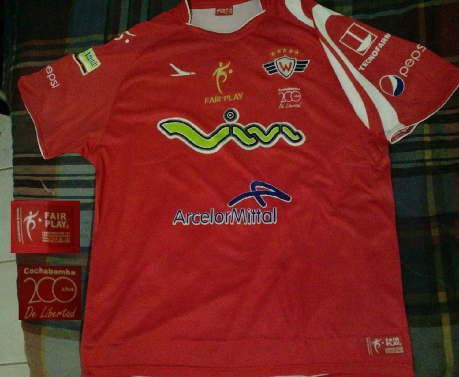 maillot de jorge wilstermann domicile 2010 rétro