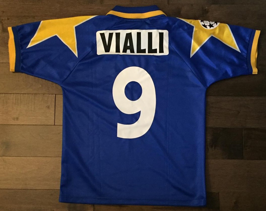 maillot de juventus fc exterieur 1995-1997 rétro maillot de juventus fc exterieur 1995-1997 rétro