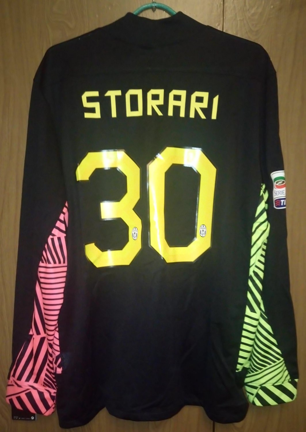 maillot de juventus fc gardien 2011-2012 pas cher maillot de juventus fc gardien 2011-2012 pas cher