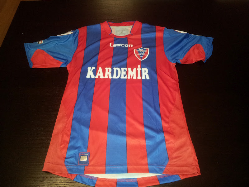 maillot de kardemir karabükspor domicile 2011-2012 rétro