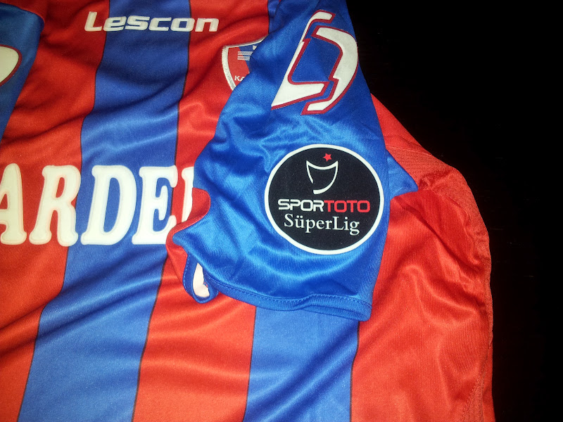 maillot de kardemir karabükspor domicile 2011-2012 rétro