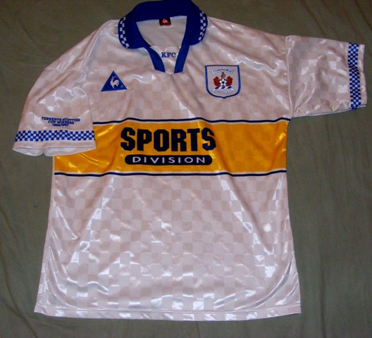 maillot de kilmarnock fc particulier 1997-1998 rétro