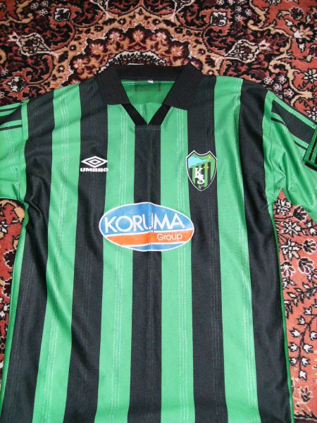 maillot de kocaelispor domicile 2003-2004 rétro