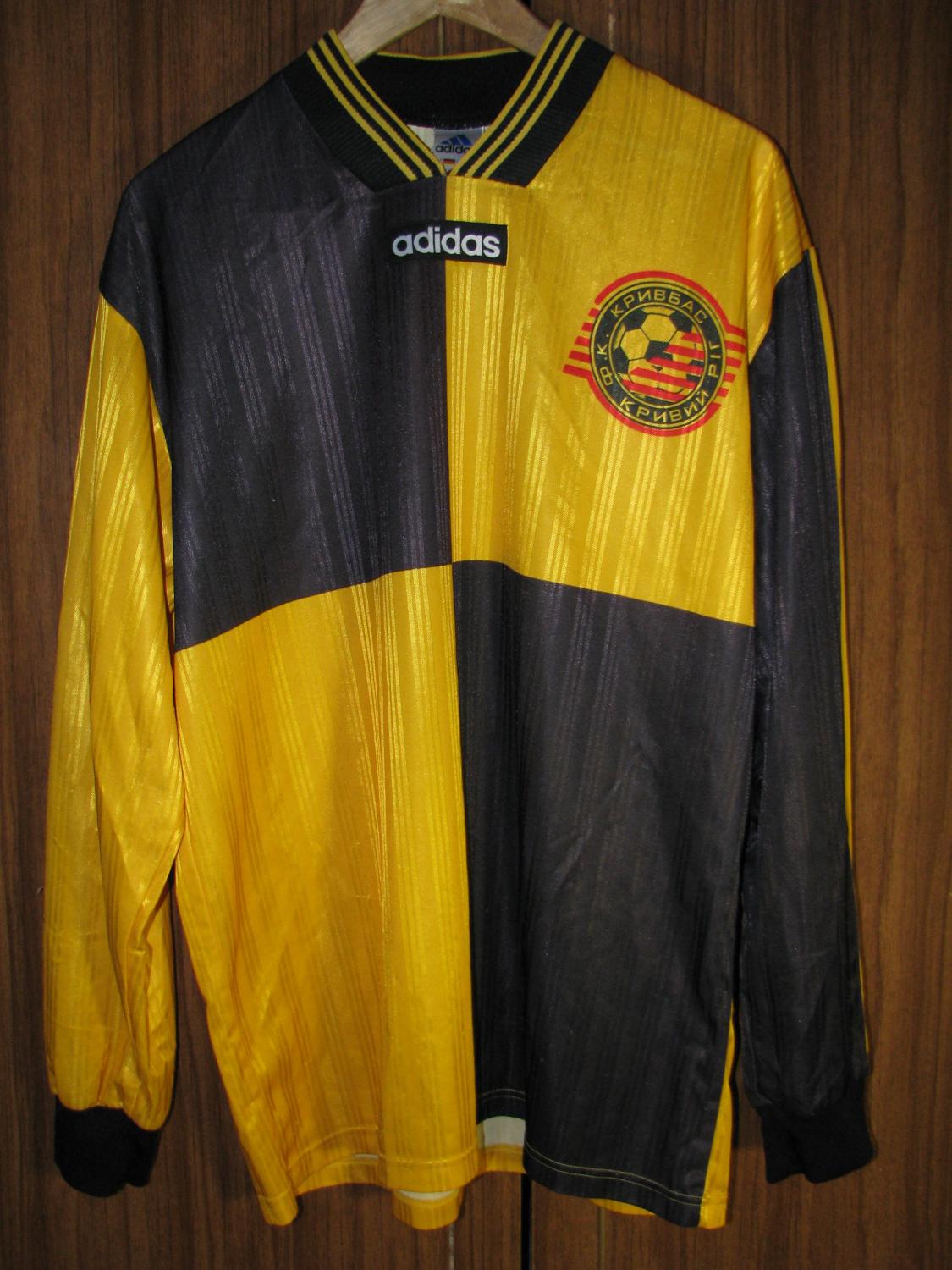 maillot de kryvbass kryvy rih particulier 1997-1998 pas cher