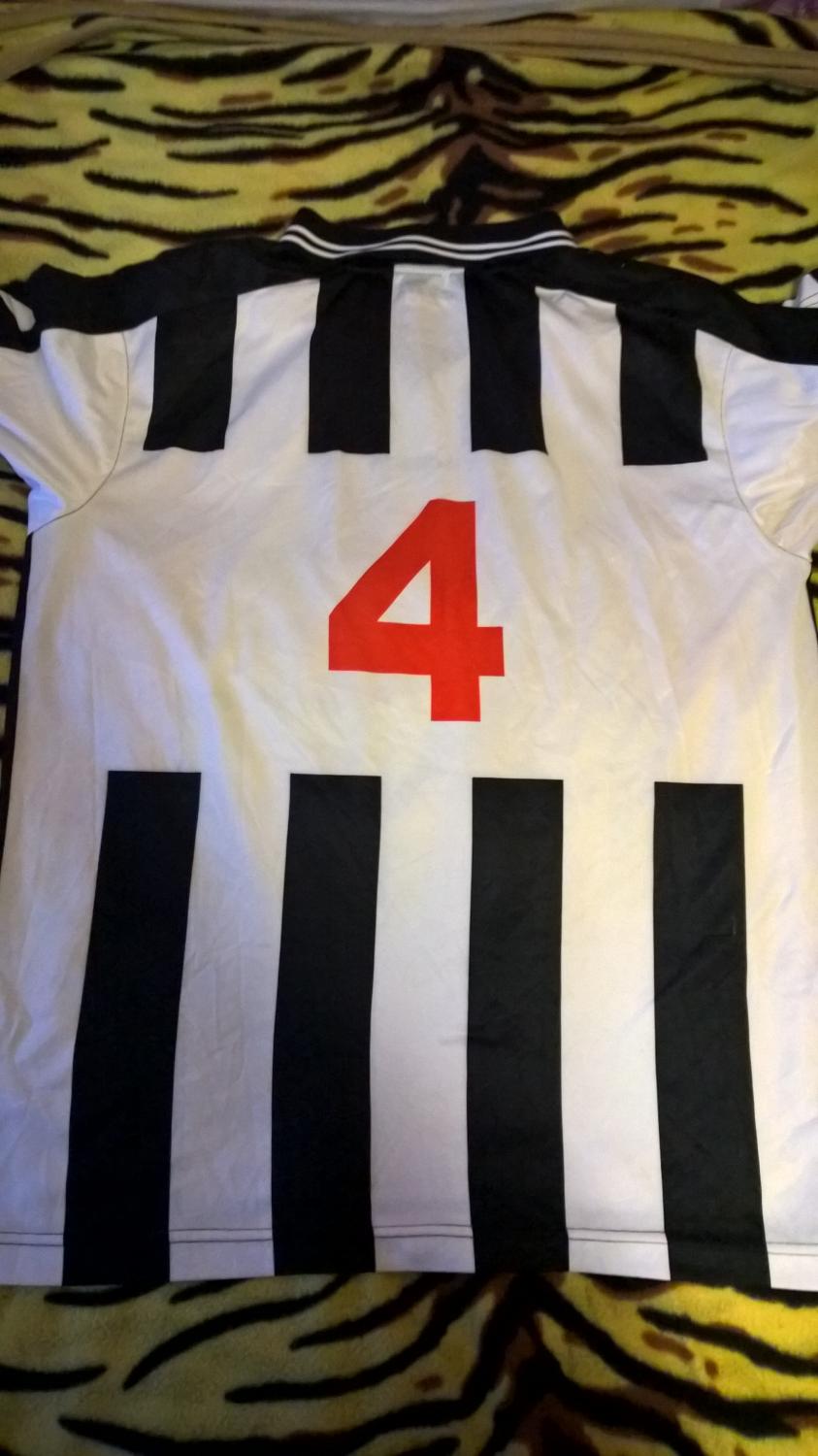 maillot de lask linz domicile 2004-2005 pas cher maillot de lask linz domicile 2004-2005 pas cher