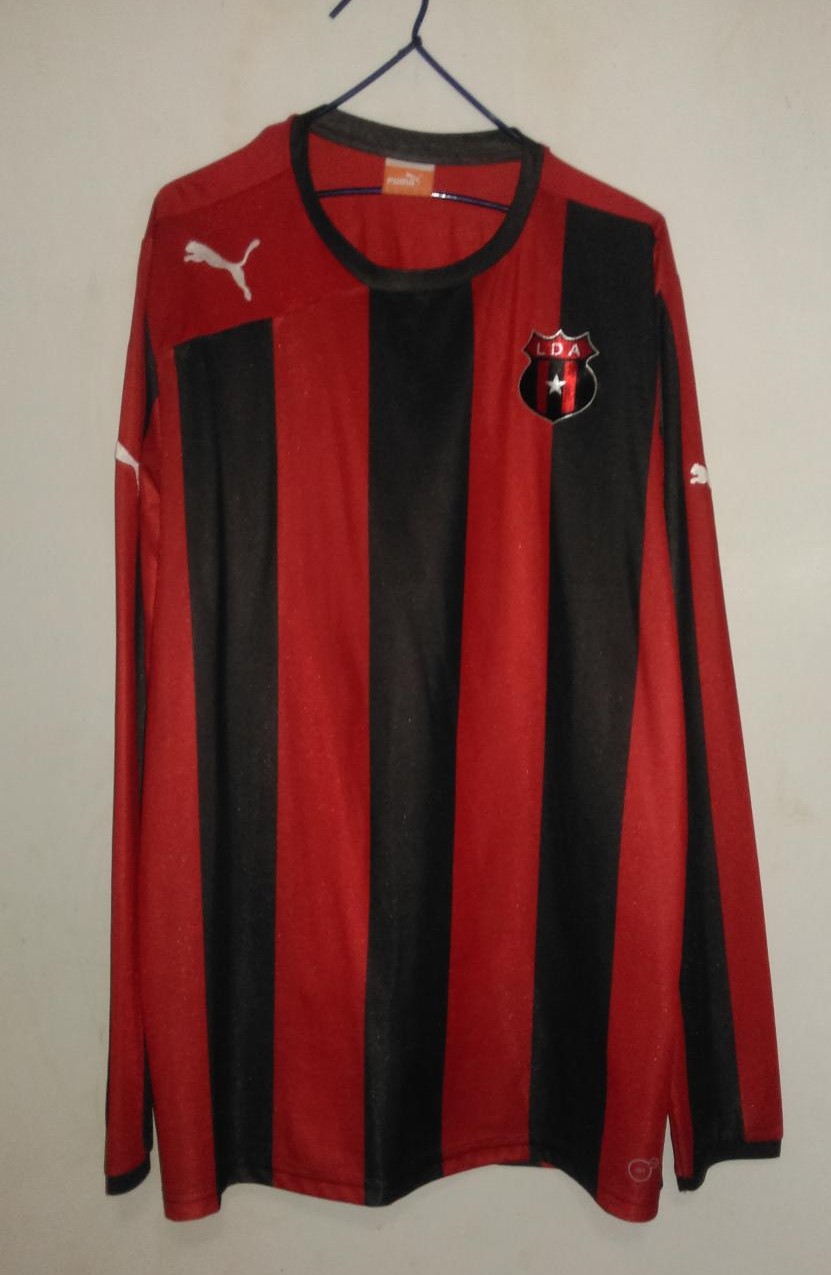 maillot de ld alajuelense particulier 2013-2015 rétro
