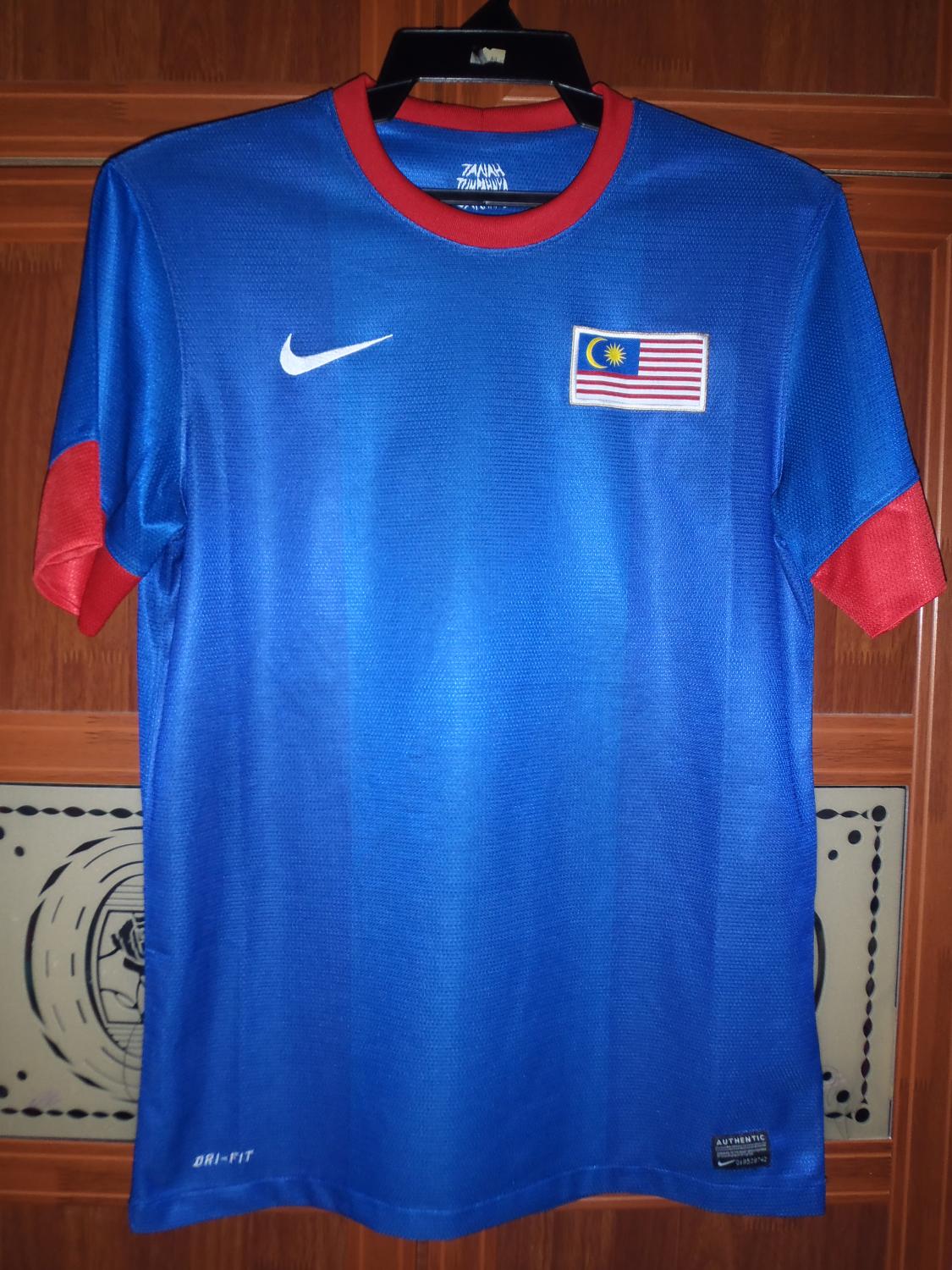 maillot de malaisie exterieur 2012 pas cher