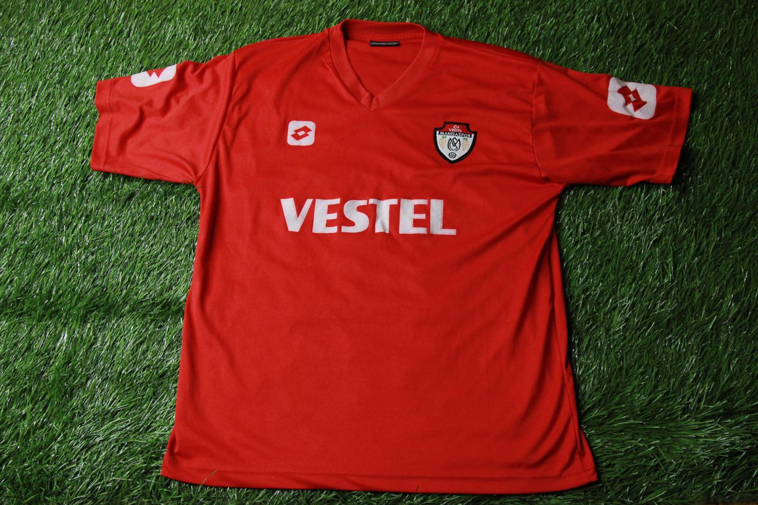 maillot de manisaspor exterieur 2005-2006 rétro