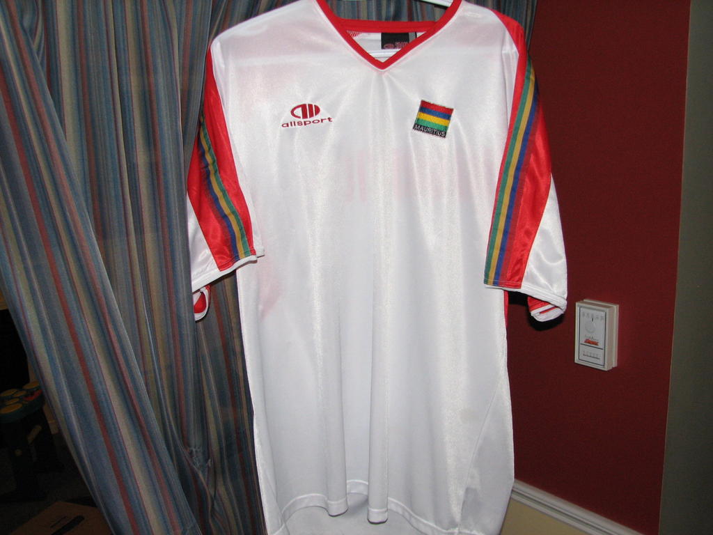 maillot de maurice domicile 2007 rétro