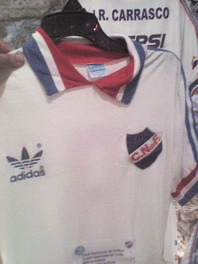 maillot de nacional domicile 1980-1981 pas cher