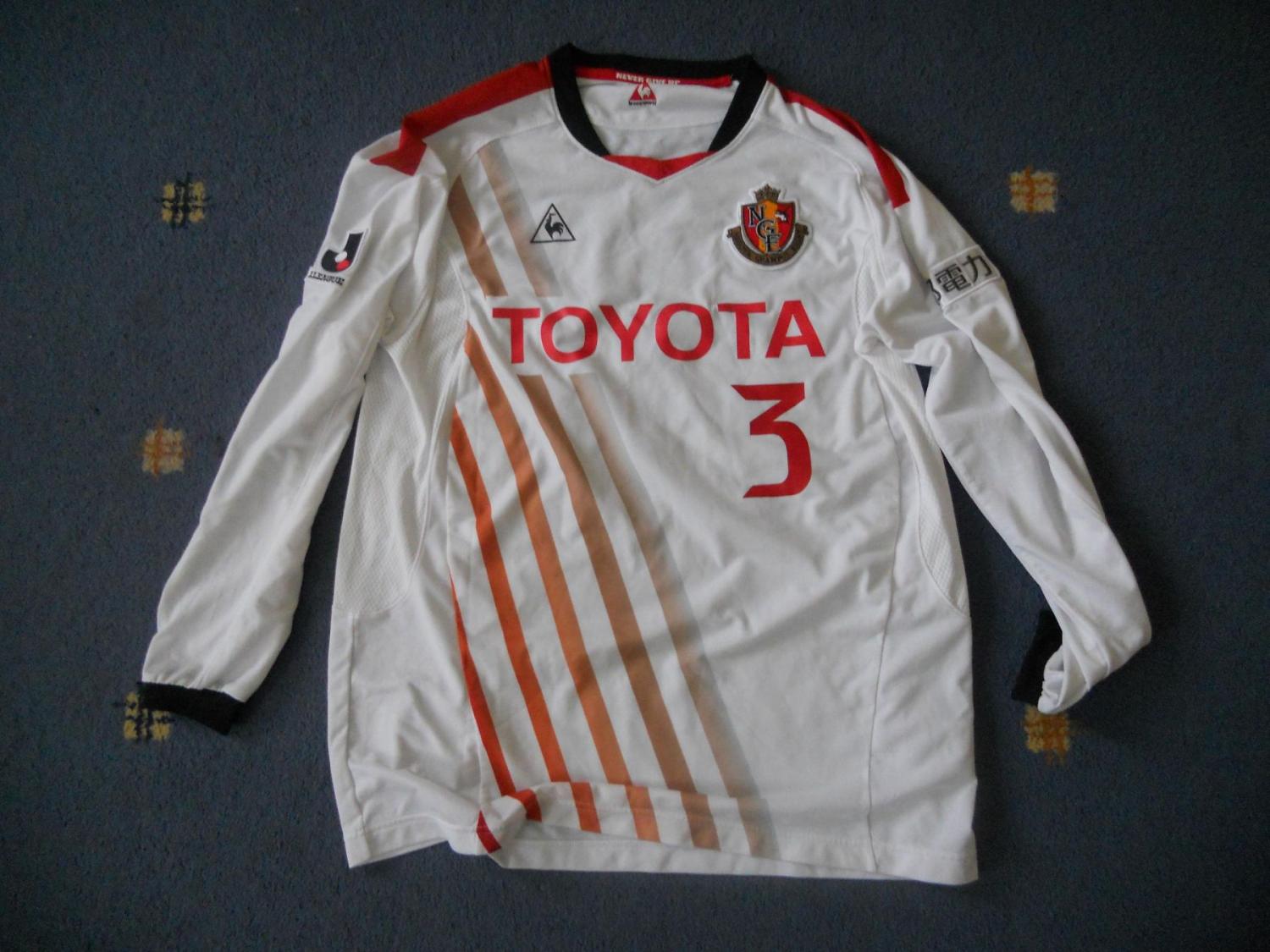 maillot de nagoya grampus exterieur 2008-2009 pas cher