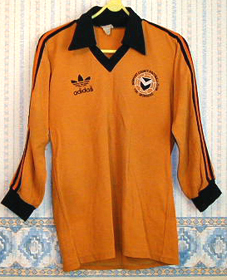 maillot de newport county afc domicile 1980-1981 rétro