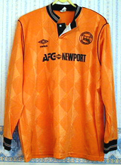 maillot de newport county afc domicile 1989-1990 rétro