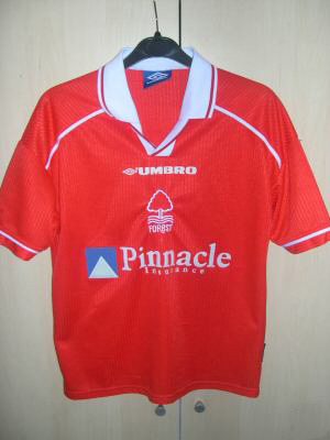 maillot de nottingham forest domicile 1998-2000 pas cher