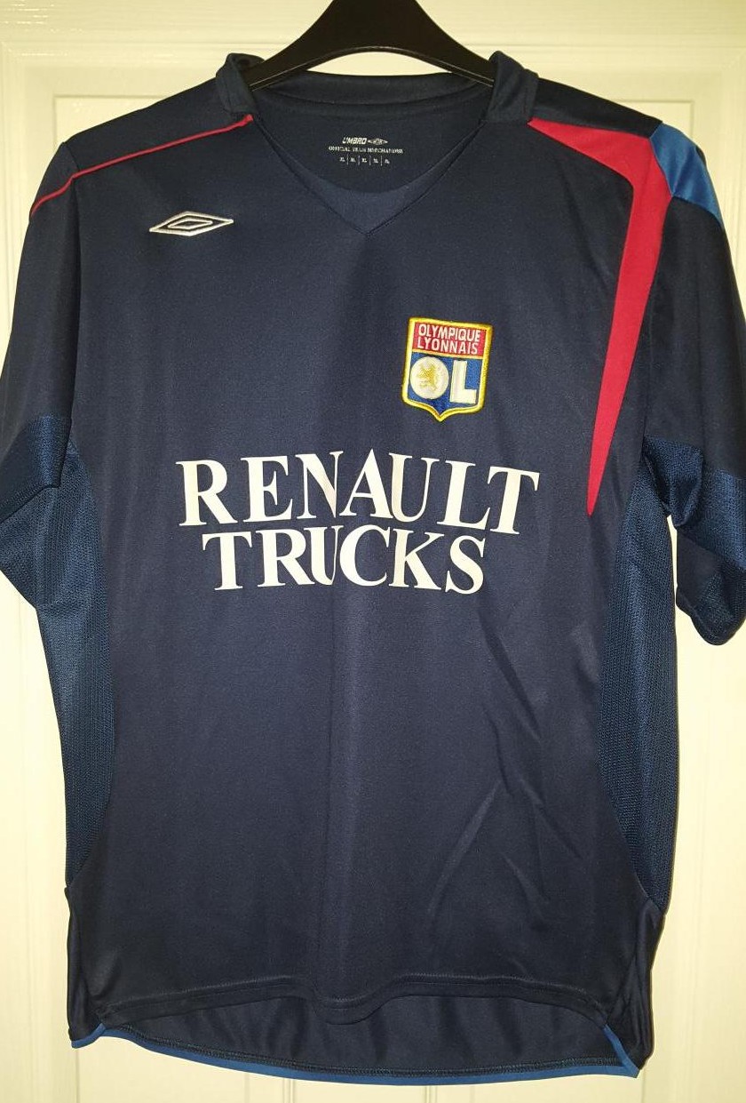 maillot de ol exterieur 2005-2006 rétro