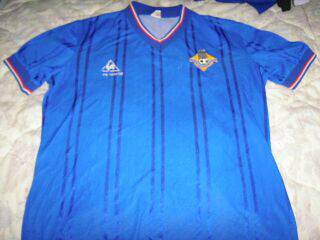 maillot de oldham athletic afc domicile 1984-1985 rétro