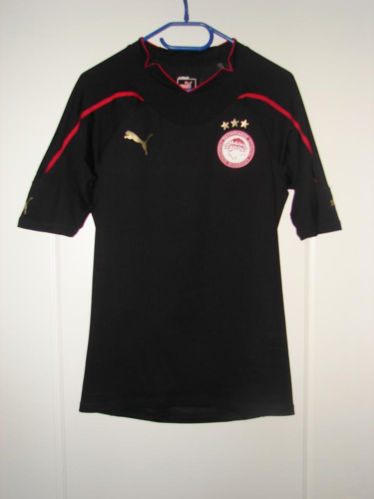 maillot de olympiakos exterieur 2010-2011 rétro