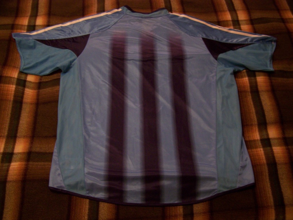 maillot de om exterieur 2004-2005 rétro maillot de om exterieur 2004-2005 rétro