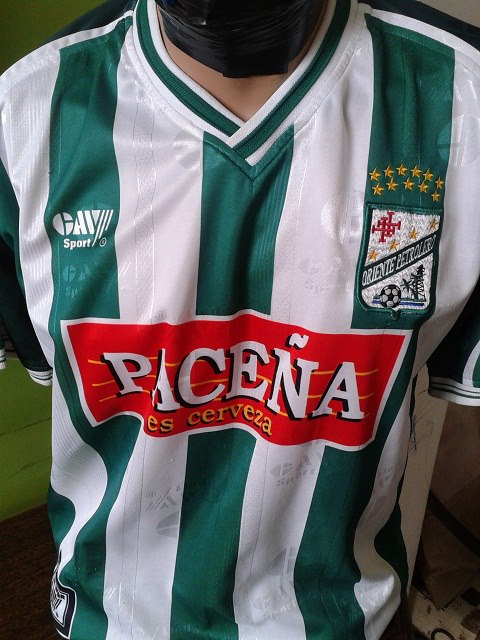 maillot de oriente petrolero domicile 2002 rétro