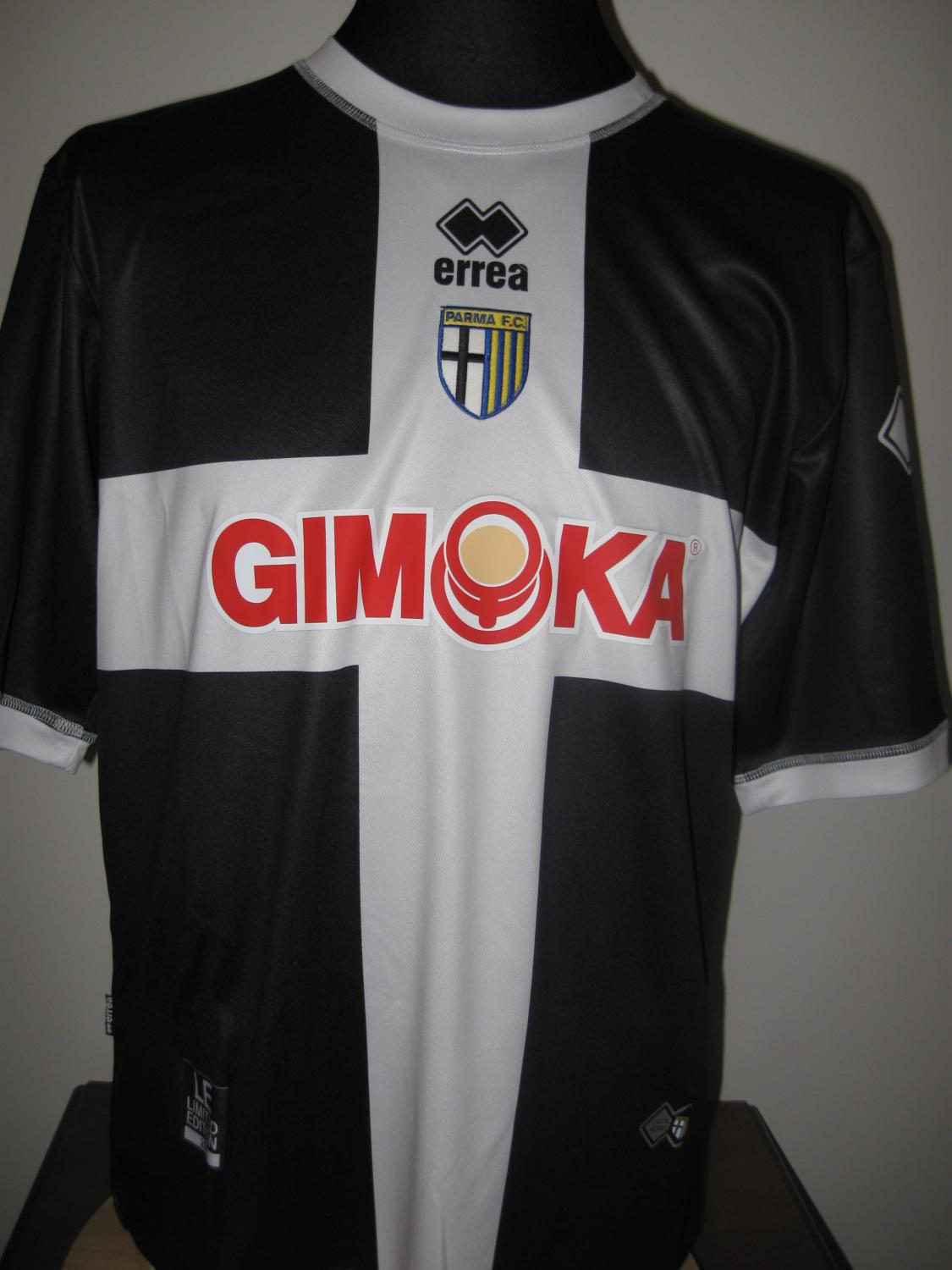 maillot de parma particulier 2006-2007 rétro