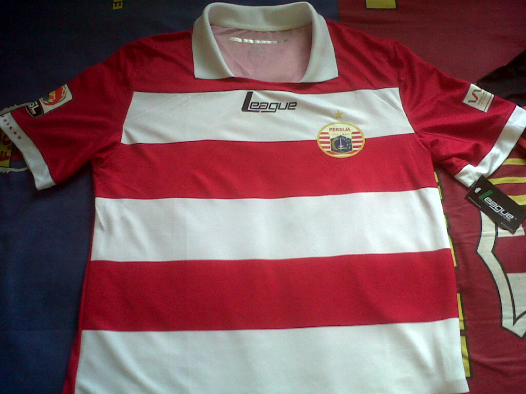 maillot de persija jakarta third 2013-2014 rétro